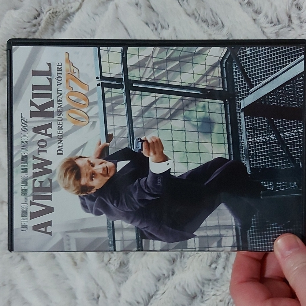007  A View To A Kill DVD
